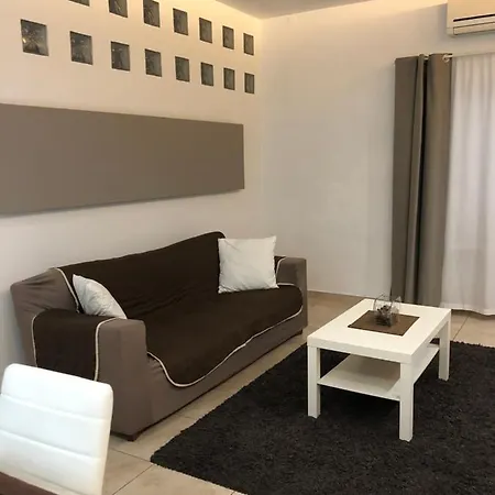 公寓 La Porta Nel Giardino 阿斯蒂