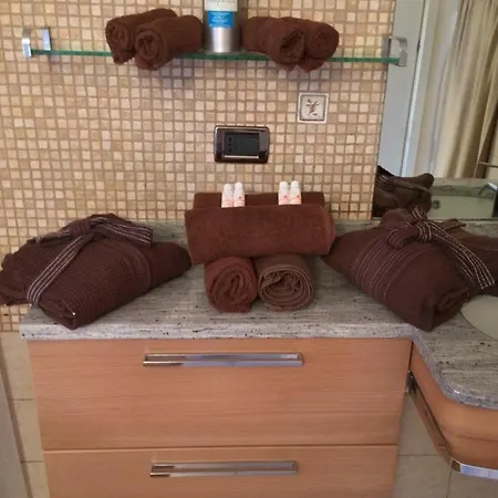 La Porta Nel Giardino * 阿斯蒂