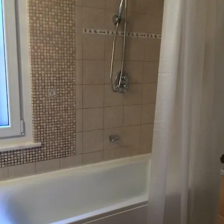 La Porta Nel Giardino