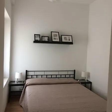 La Porta Nel Giardino Apartment