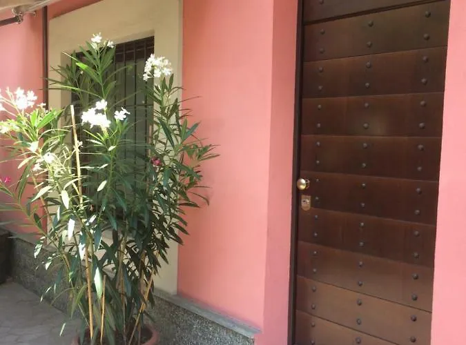 La Porta Nel Giardino Apartment